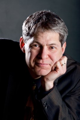 Frieden New Publicity Photo